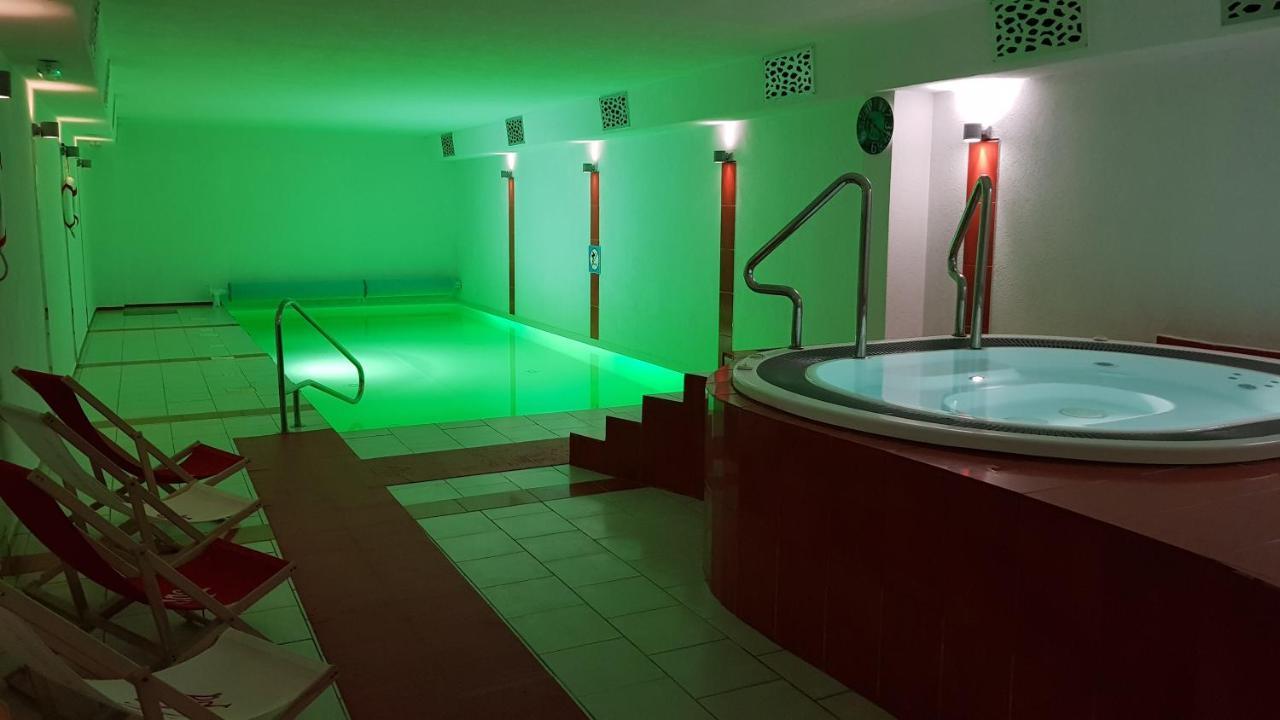 Akwamaryn Spa Niechorze Exteriör bild